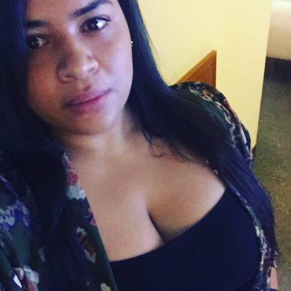 Meet your Posher, Anna - Picture 1 of 1